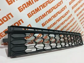 Решетка бампера центральная SKODA Rapid ST-SDR1-000G-A0 в Москве