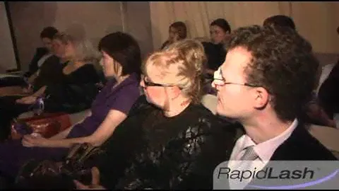Презентация сыворотки для роста ресниц RapidLash в России