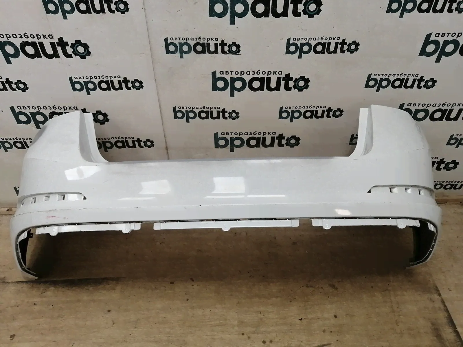 Бампер задний Skoda Rapid II 2020-н.в., 60U807421D, без паркт.-2